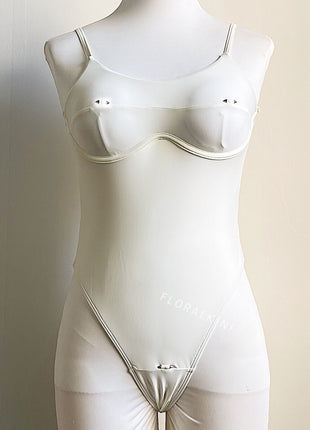 Hardware Embellished Underwire High-Cut One Piece Swimsuit