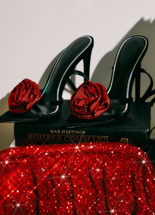 Rose Embellished Pointed Toe High Stiletto Heels - Black Red