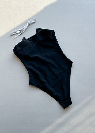 Colorblock Black And White Strapless One Piece Swimsuit With Fixed Belt