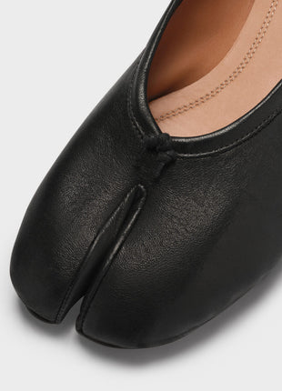 Tabi Split-Toe Ballerina Flats