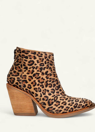 Leopard Print Pointed Toe Western Ankle Boots