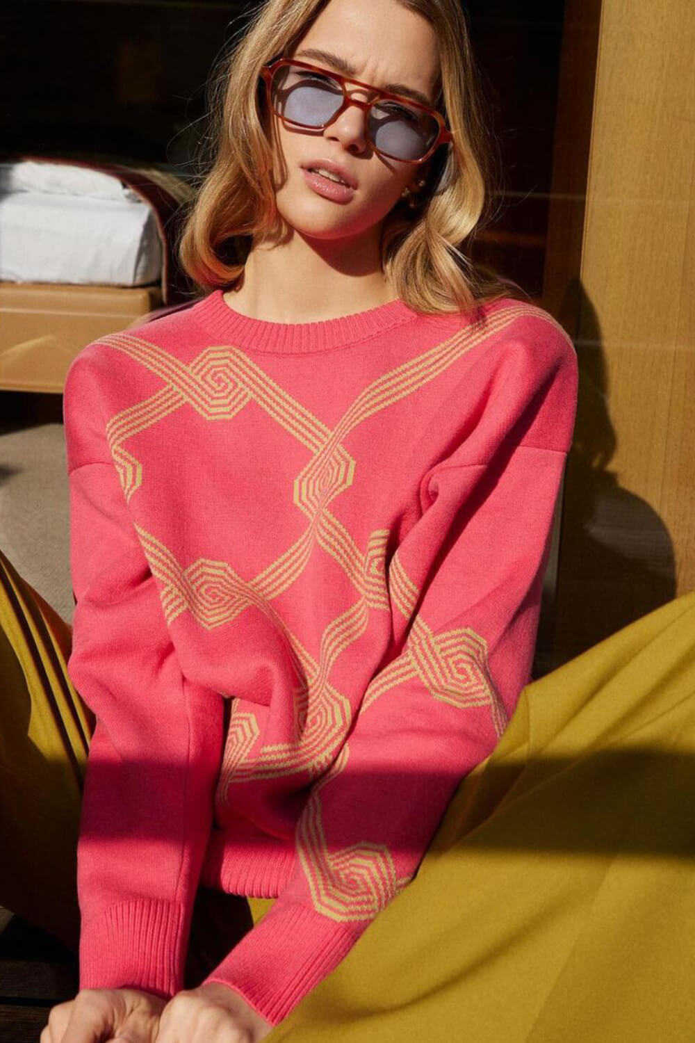 Patterned Crew Neck Knit Sweater - Crimson & Yellow